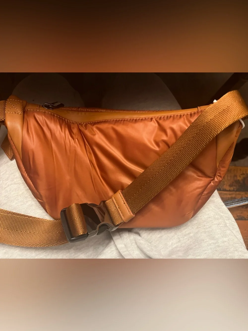Caraa Sling bag - Picture 2 of 5